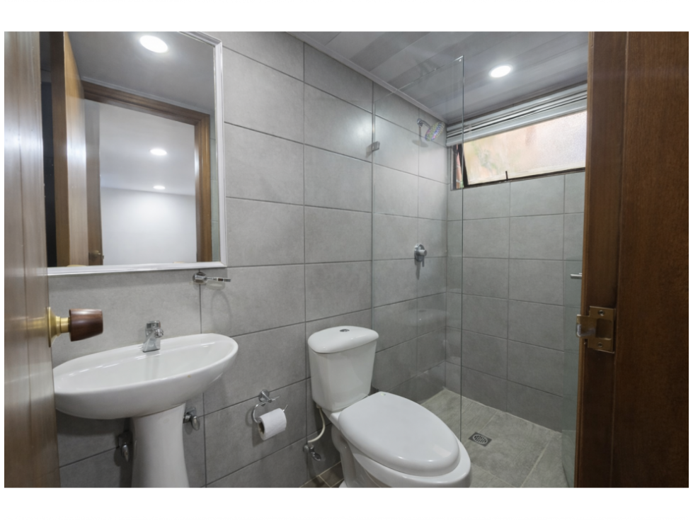 Apartamento en venta en El Poblado, Medellín · foto 13 de 24