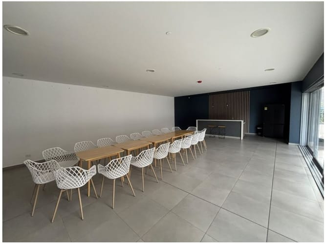 Apartamento de 3 alcobas en venta en El Poblado, Medellín, 121 m² · foto 8 de 24