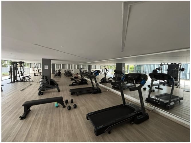 Apartamento de 3 alcobas en venta en El Poblado, Medellín, 121 m² · foto 11 de 24
