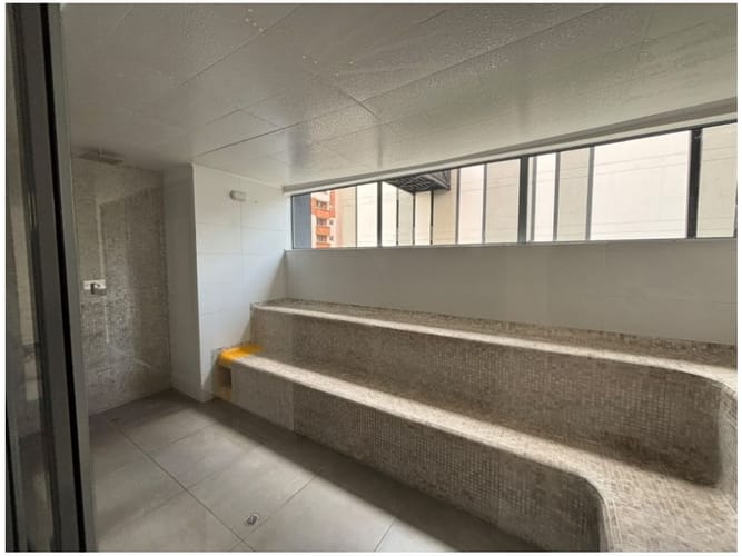Apartamento de 3 alcobas en venta en El Poblado, Medellín, 121 m² · foto 15 de 24