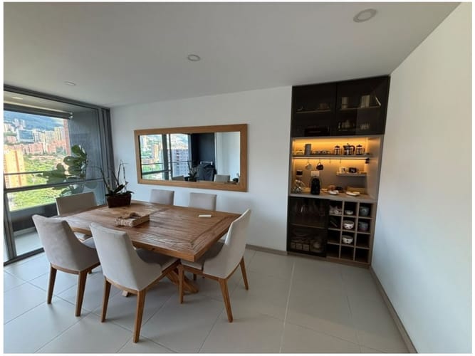 Apartamento de 3 alcobas en venta en El Poblado, Medellín, 121 m² · foto 21 de 24