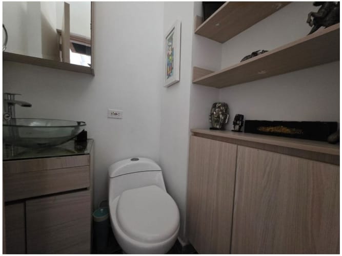 Casa de 3 alcobas en venta en Cumbres, Envigado, 250 m² · foto 8 de 24