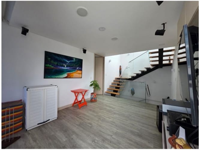 Casa de 3 alcobas en venta en Cumbres, Envigado, 250 m² · foto 15 de 24