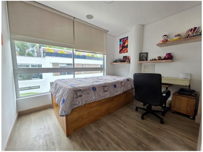 Casa de 3 alcobas en venta en Cumbres, Envigado, 250 m² · foto 18 de 24