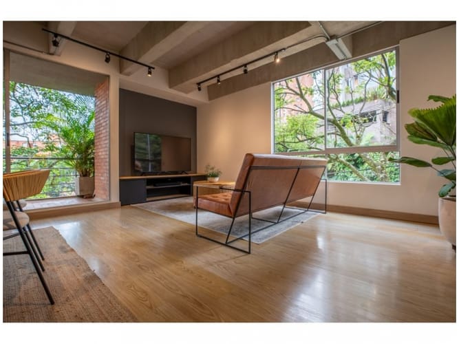 Apartamento de 2 alcobas en venta en Lalinde, Medellín, 100 m² · foto 3 de 24