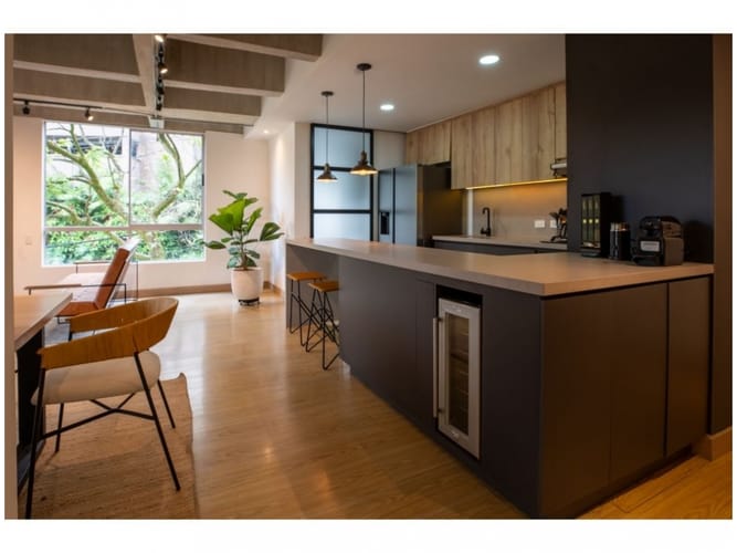 Apartamento de 2 alcobas en venta en Lalinde, Medellín, 100 m² · foto 8 de 24