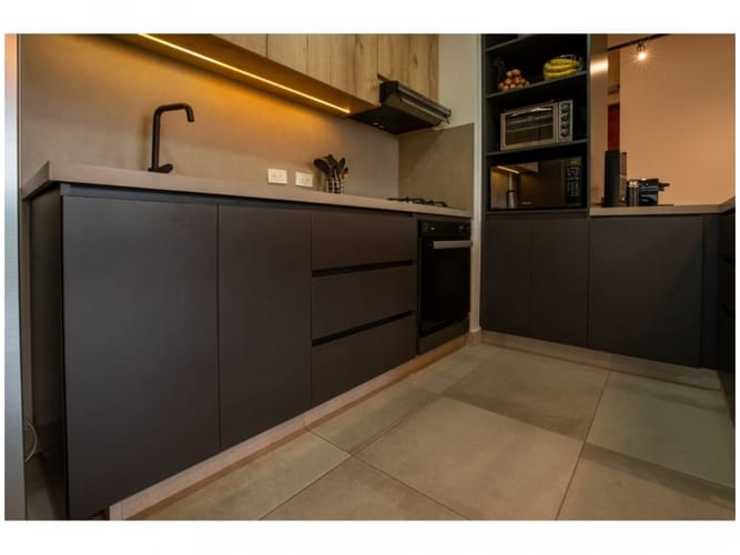Apartamento de 2 alcobas en venta en Lalinde, Medellín, 100 m² · foto 13 de 24