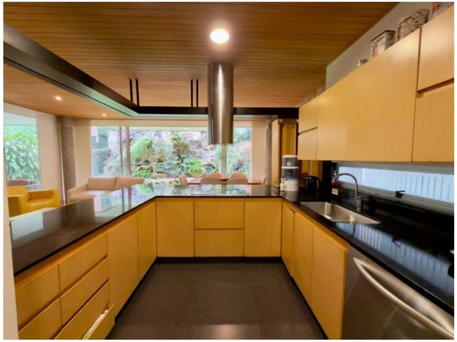 Casa de 4 alcobas en venta en Urbanización Las Cumbres, Envigado, 345 m² · foto 9 de 19