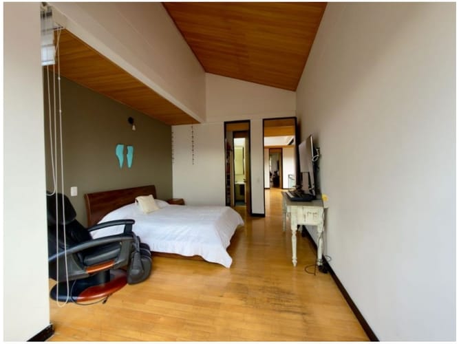 Casa de 4 alcobas en venta en Urbanización Las Cumbres, Envigado, 345 m² · foto 14 de 19