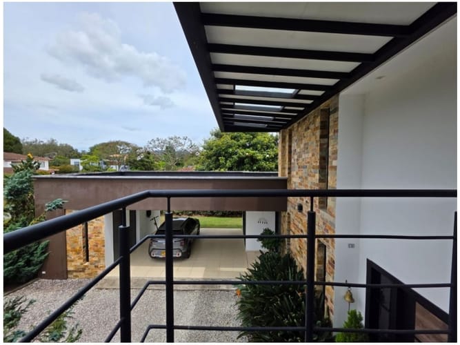 Casa de 3 alcobas en venta en Llano Grande, Rionegro, 352 m² · foto 6 de 24