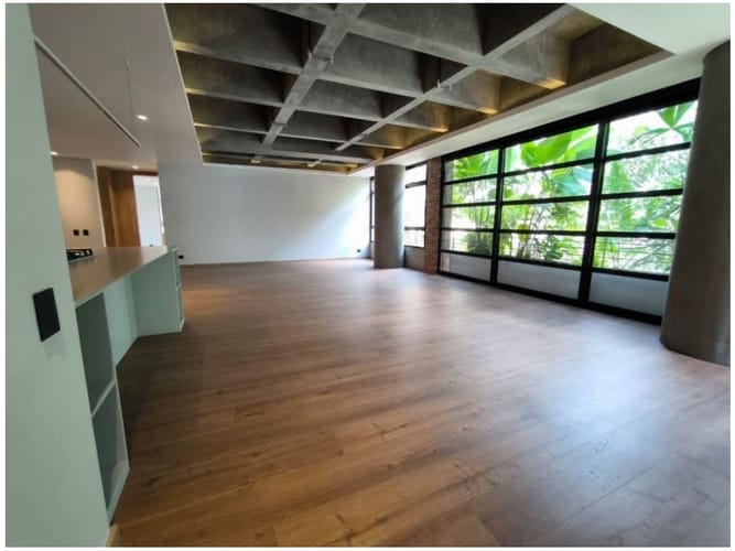 Apartamento de 2 alcobas en venta en El Poblado, Medellín, 202 m² · foto 5 de 13