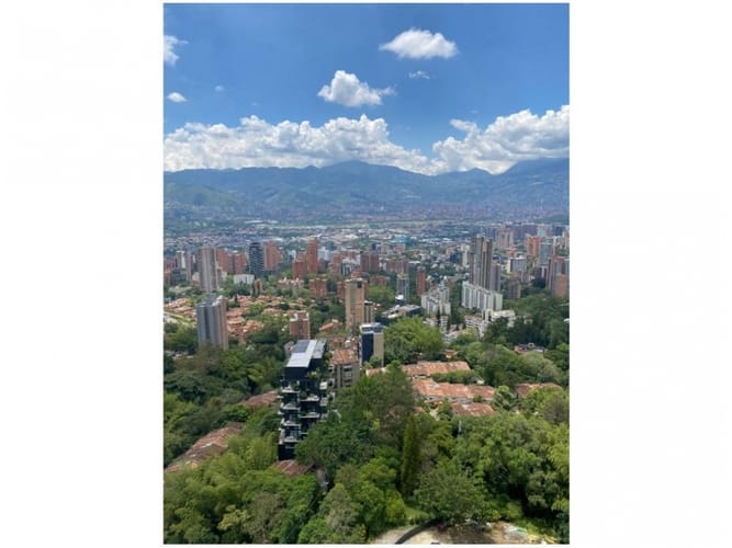 Apartamento de 3 alcobas en venta en El Poblado, Medellín, 158 m² · foto 5 de 24