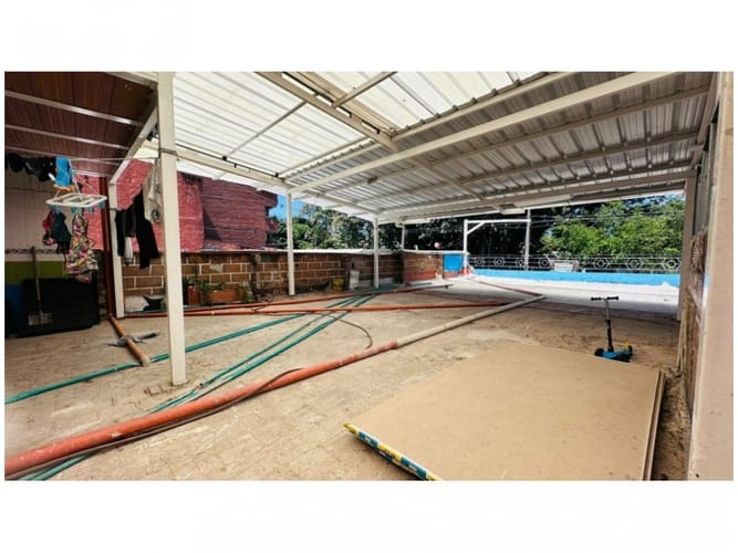 Casa de 8 alcobas en venta en Calasanz, Medellín, 450 m² · foto 5 de 24