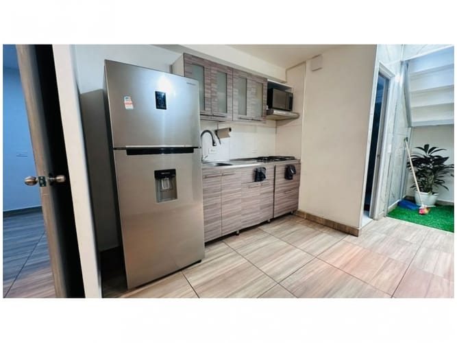 Casa de 8 alcobas en venta en Calasanz, Medellín, 450 m² · foto 11 de 24