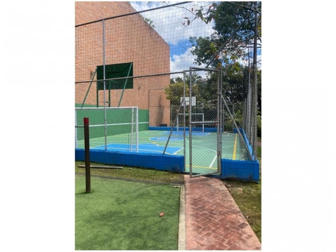 Apartamento de 3 alcobas en venta en El Poblado, Medellín, 158 m² · foto 19 de 24