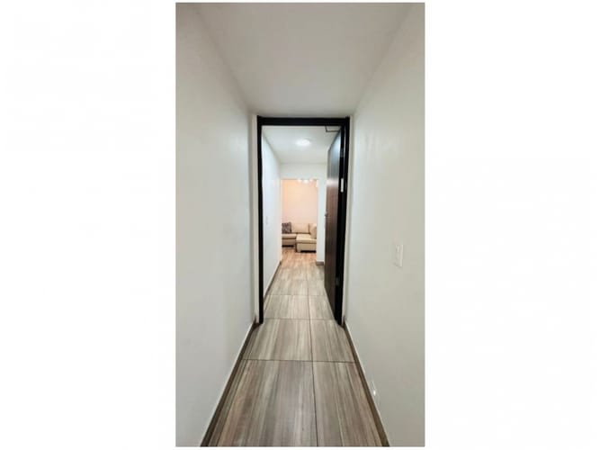 Casa de 8 alcobas en venta en Calasanz, Medellín, 450 m² · foto 18 de 24