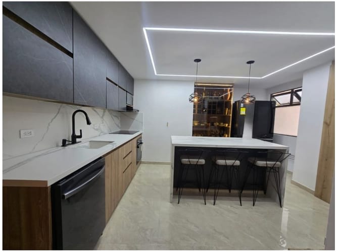 Apartamento en venta en El Poblado, Medellín · foto 11 de 22