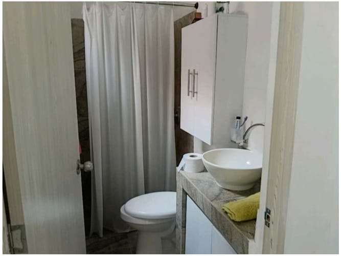Casa de 2 alcobas en venta en Chuscalito, La Ceja, 180 m² · foto 23 de 24