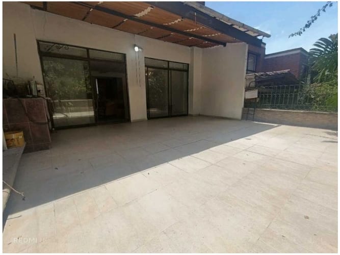Casa de 2 alcobas en venta en Los Naranjos, Medellín, 162 m² · foto 9 de 24