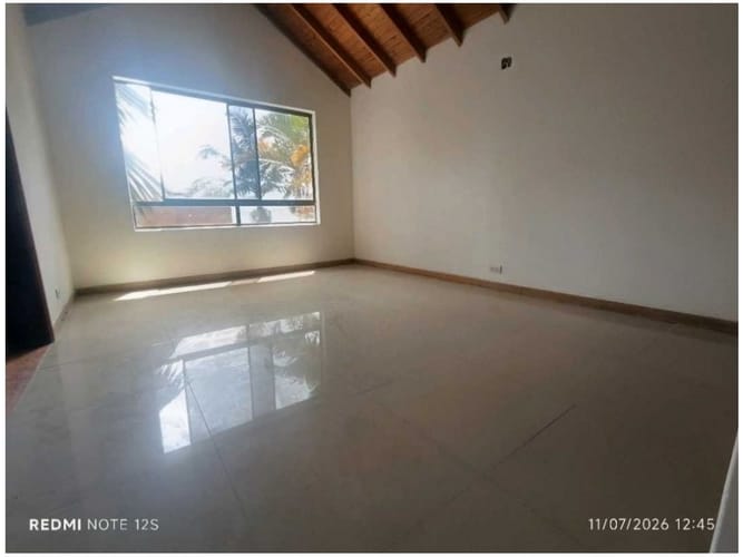 Casa de 2 alcobas en venta en Los Naranjos, Medellín, 162 m² · foto 16 de 24