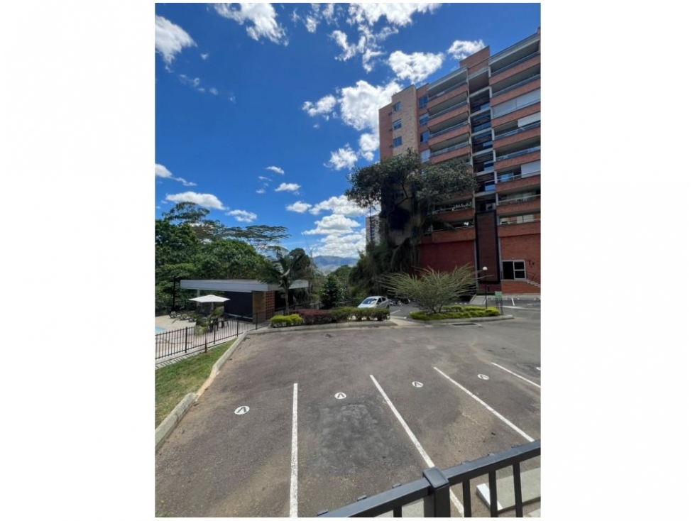 Apartamento en venta en Cumbres, Envigado · foto 21 de 24
