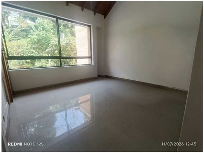 Casa de 2 alcobas en venta en Los Naranjos, Medellín, 162 m² · foto 21 de 24