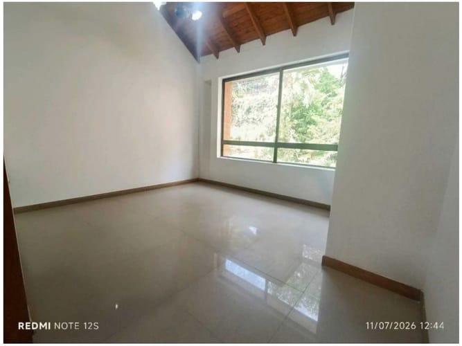 Casa de 2 alcobas en venta en Los Naranjos, Medellín, 162 m² · foto 22 de 24