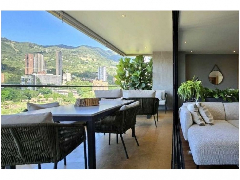 Apartamento en venta en El Poblado, Medellín · foto 9 de 14
