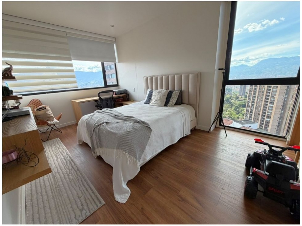 Apartamento en venta en El Poblado, Medellín · foto 11 de 14