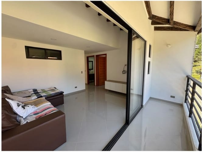 Casa de 4 alcobas en venta en El Retiro, 220 m² · foto 10 de 24