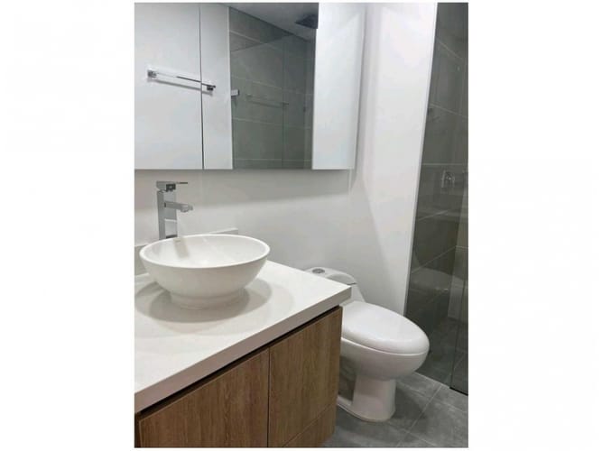 Apartamento de 3 alcobas en venta en El Poblado, Medellín, 111 m² · foto 5 de 12