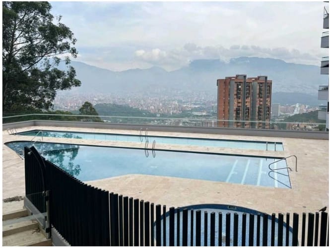 Apartamento de 3 alcobas en venta en El Poblado, Medellín, 111 m² · foto 12 de 12