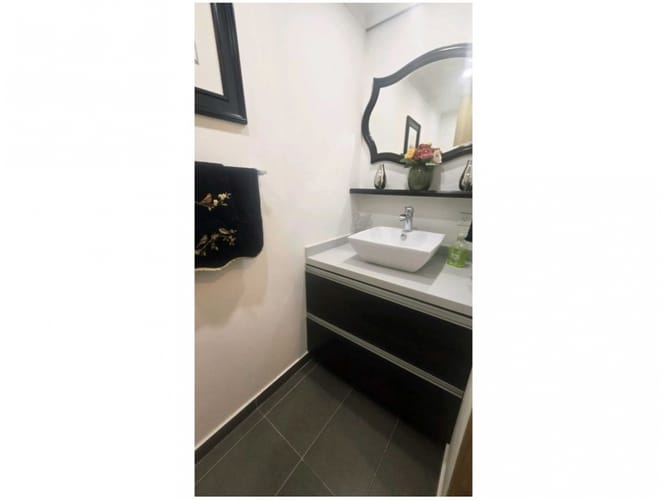 Apartamento en venta en El Poblado, Medellín · foto 8 de 16