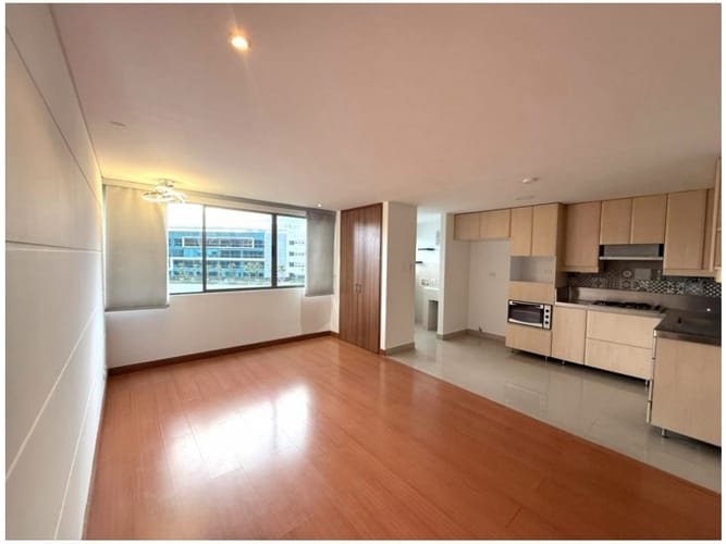 Apartamento de 1 alcoba en venta en El Poblado, Medellín, 63 m² · foto 2 de 17