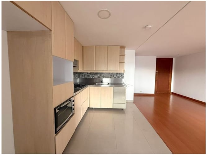Apartamento de 1 alcoba en venta en El Poblado, Medellín, 63 m² · foto 7 de 17