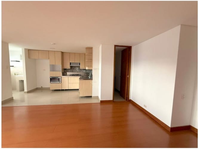 Apartamento de 1 alcoba en venta en El Poblado, Medellín, 63 m² · foto 9 de 17