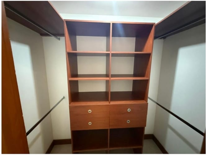 Apartamento de 1 alcoba en venta en El Poblado, Medellín, 63 m² · foto 15 de 17