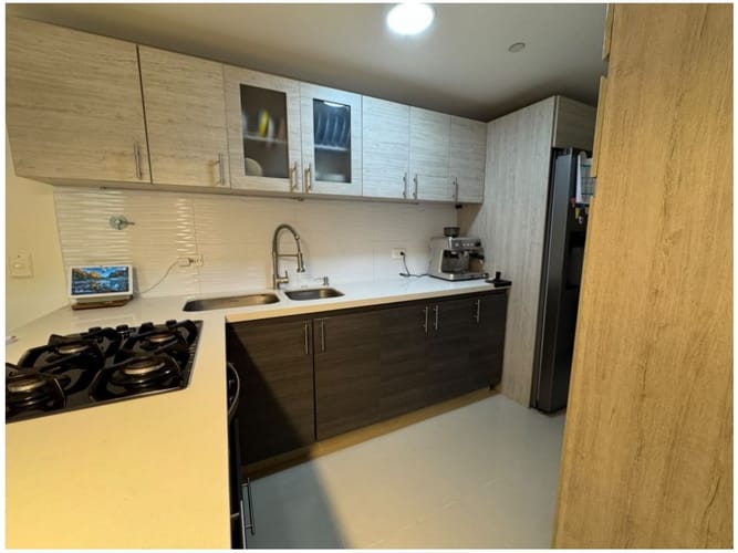Apartamento de 3 alcobas en venta en La Abadia, Envigado, 93 m² · foto 9 de 24