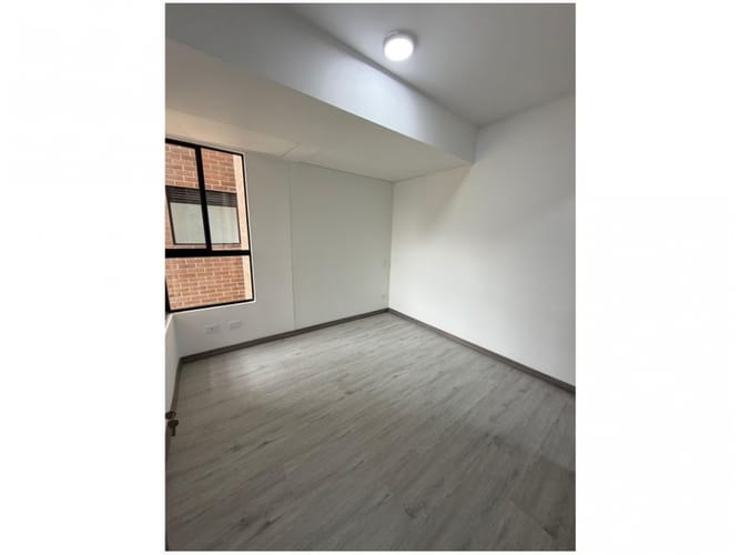 Apartamento en venta en El Poblado, Medellín · foto 8 de 10