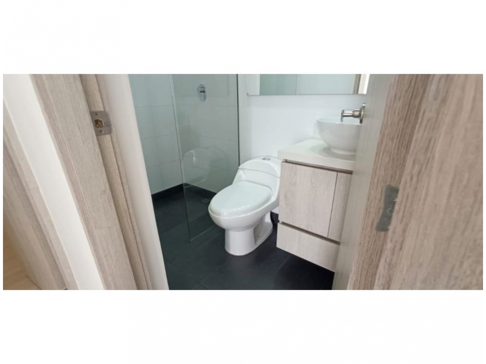 Apartamento en venta en El Carmelo Ii, Sabaneta · foto 17 de 20
