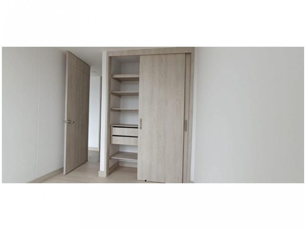 Apartamento en venta en El Carmelo Ii, Sabaneta · foto 18 de 20
