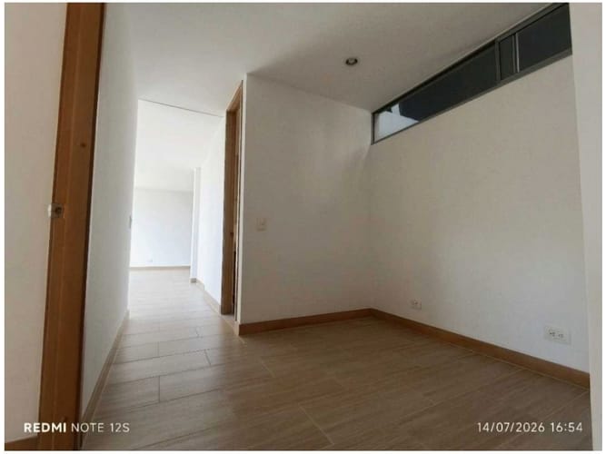 Apartamento de 3 alcobas en venta en El Poblado, Medellín, 94 m² · foto 10 de 24
