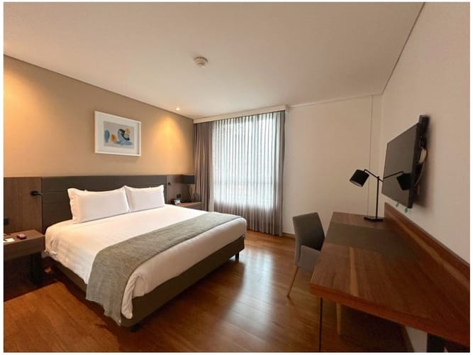 Apartamento de 2 alcobas en venta en Los Naranjos, Medellín, 167 m² · foto 17 de 24