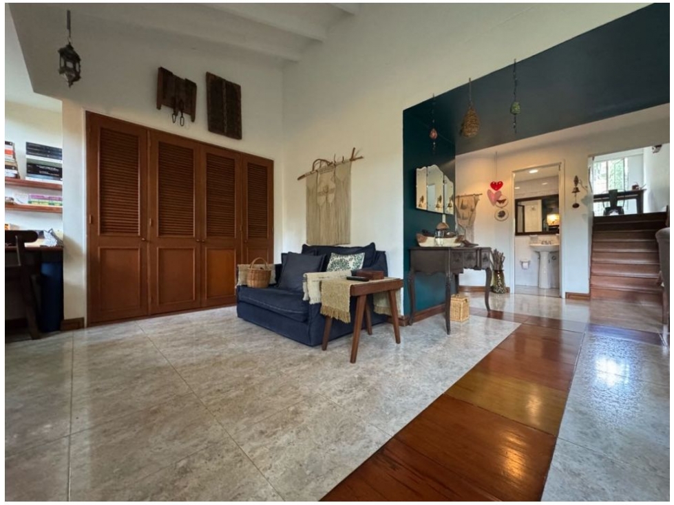 Apartamento en venta en El Poblado, Medellín · foto 2 de 24