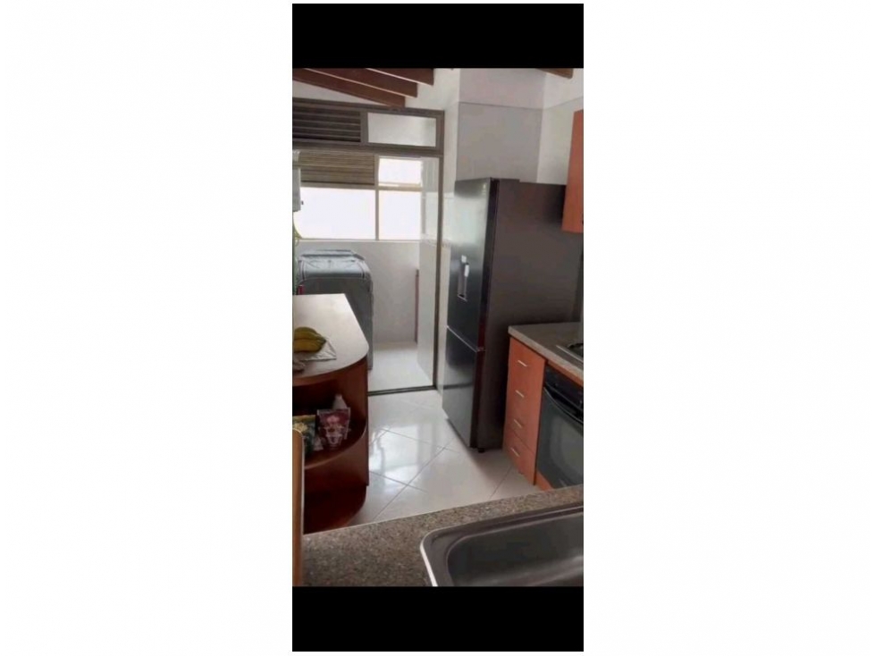 Apartamento en venta en El Portal, Envigado · foto 3 de 11