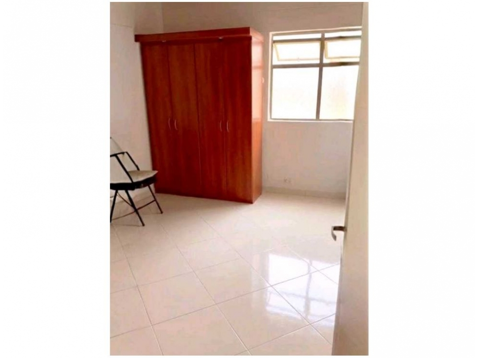 Apartamento en venta en El Portal, Envigado · foto 4 de 11