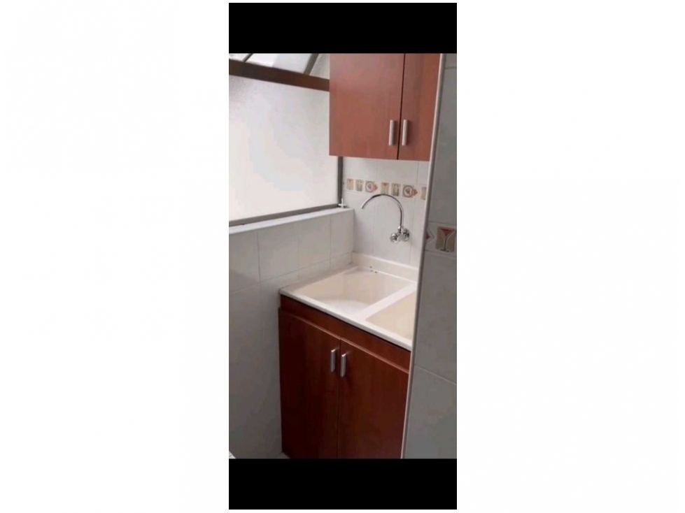 Apartamento en venta en El Portal, Envigado · foto 8 de 11