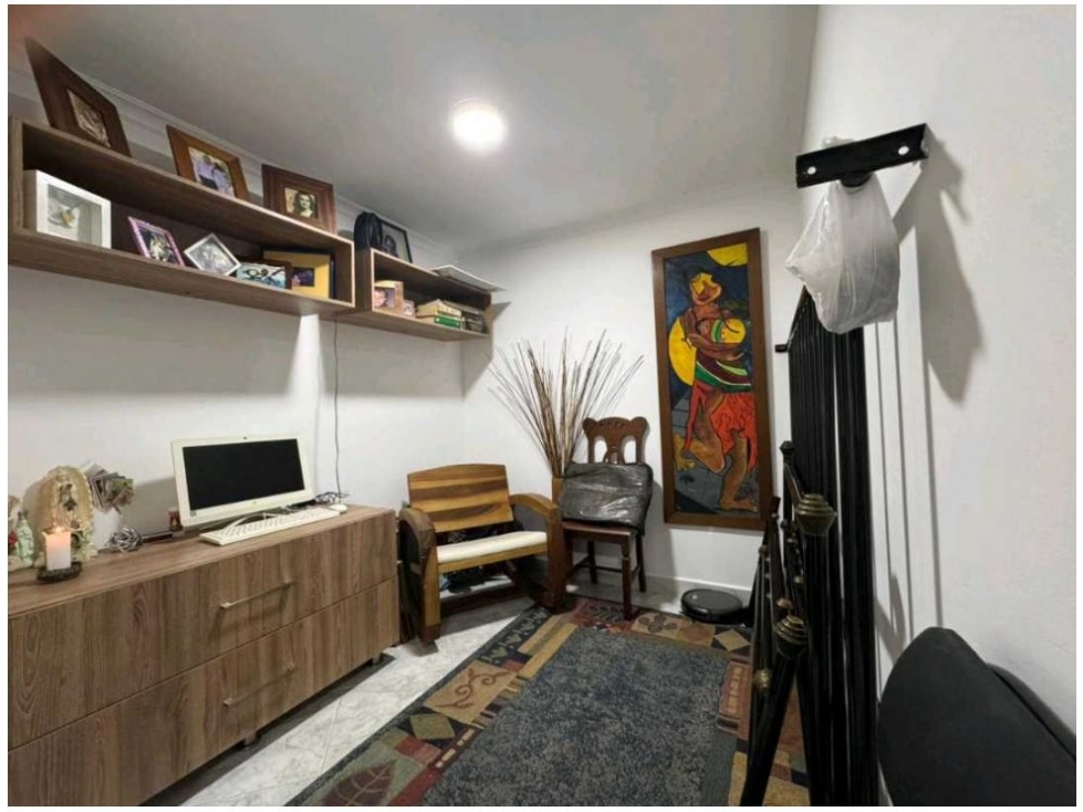 Apartamento en venta en Los Naranjos, Envigado · foto 2 de 9
