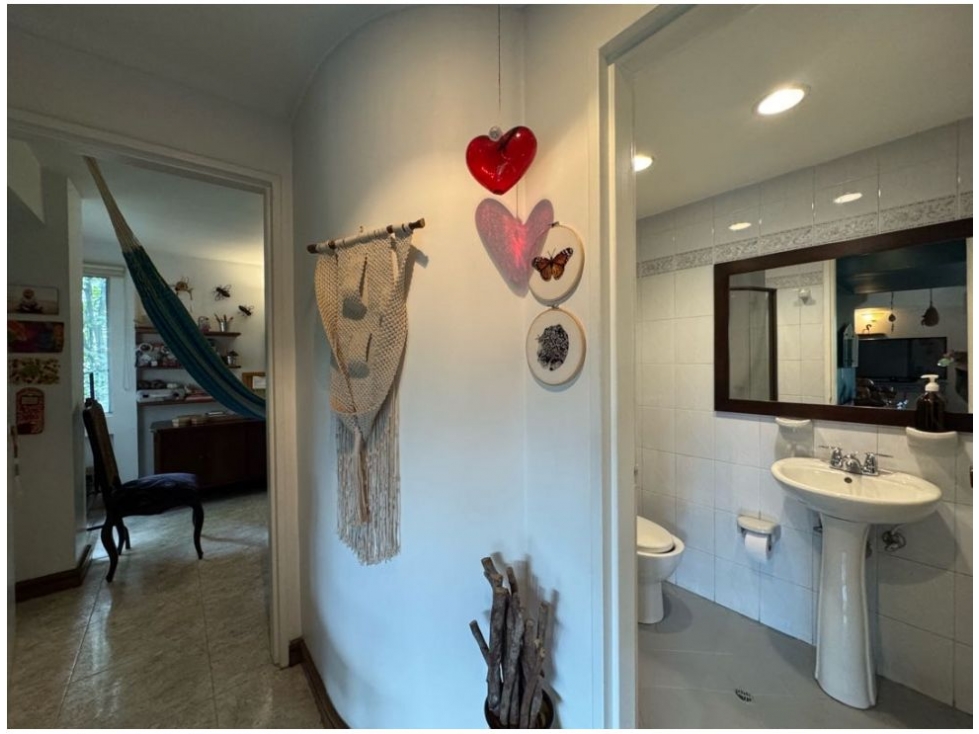 Apartamento en venta en El Poblado, Medellín · foto 16 de 24