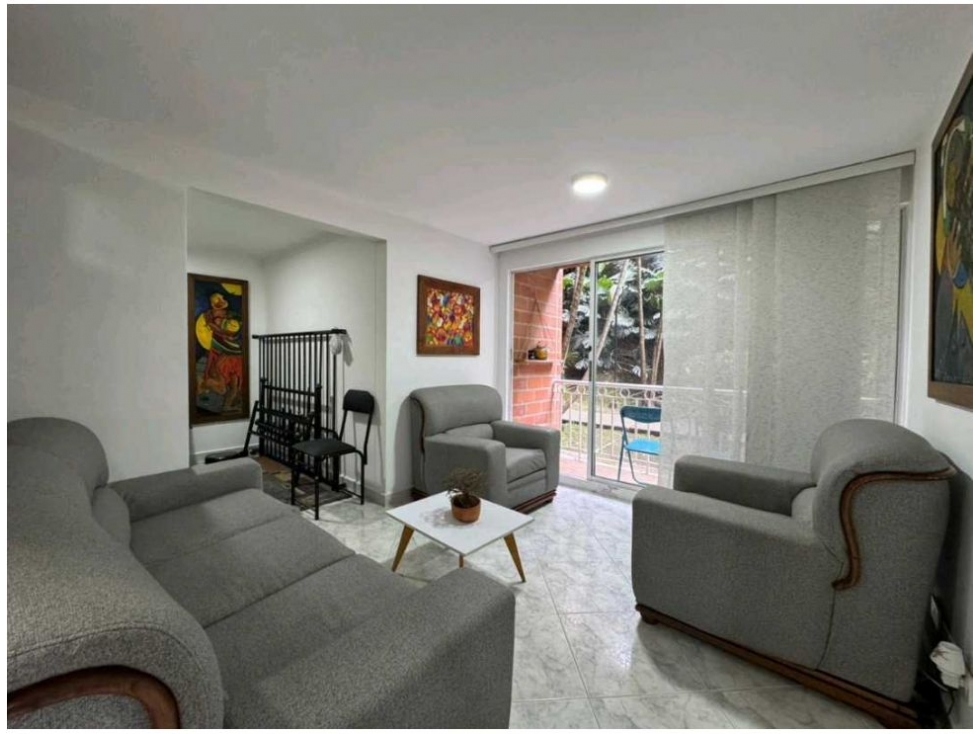 Apartamento en venta en Los Naranjos, Envigado · foto 5 de 9
